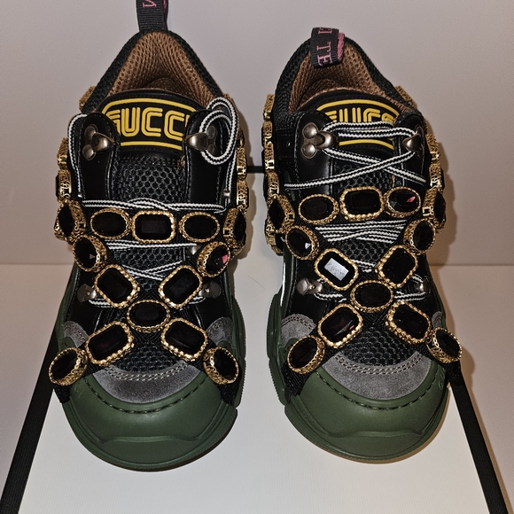 Gucci Women Flashtrek w/Purple Crystal - NWT - Picture 1 of 6